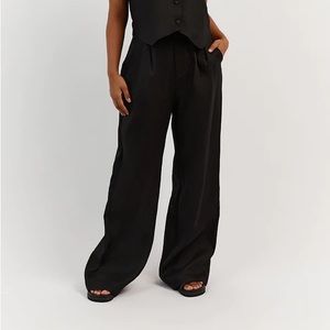 DISSH NORAH BLACK LINEN PANT. Size US 8